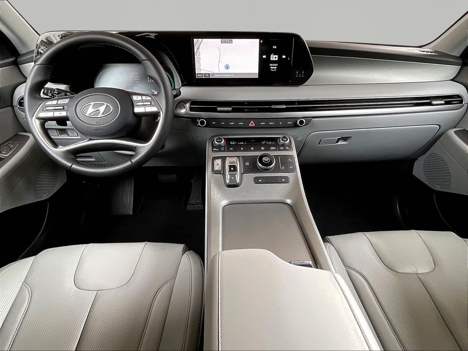 Used 2023 Hyundai Palisade SEL FWD image 7