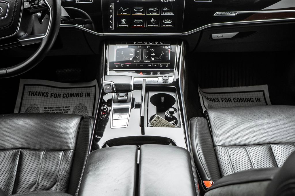 Used 2021 Audi A8 L 4.0T w/ Luxury Package image 12