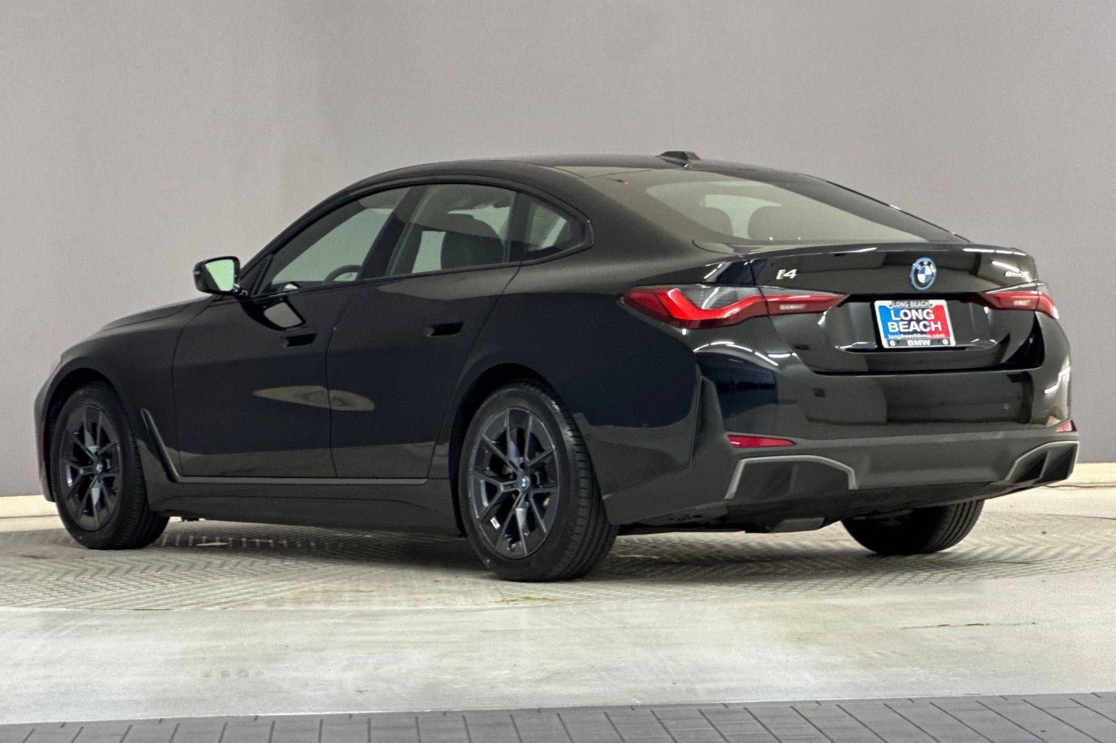 Certified 2023 BMW i4 eDrive35 w/ Premium Package RWD image 3