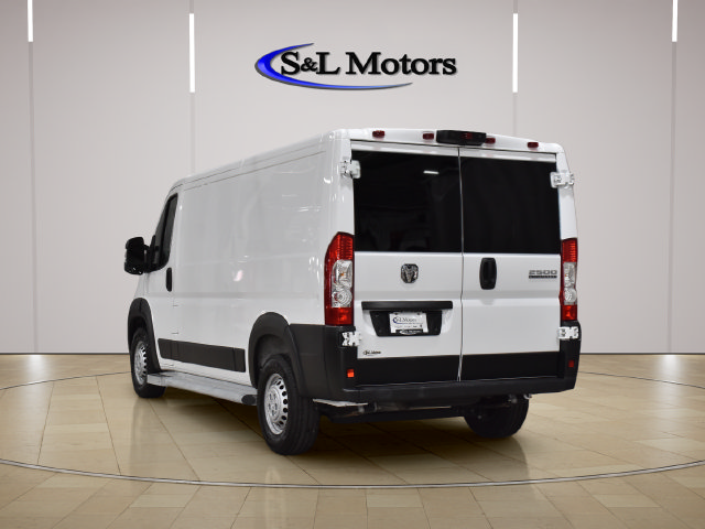 Used 2025 RAM ProMaster 2500 w/ U-Haul Equipment Group FWD image 6