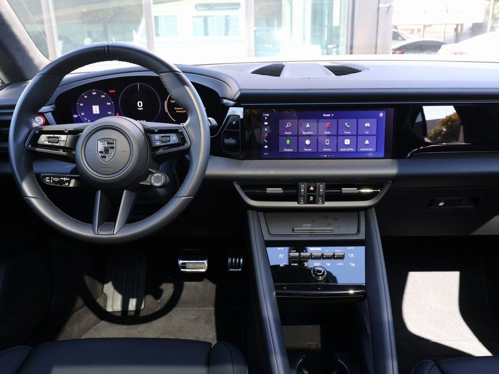 Used 2025 Porsche Macan Turbo Electric image 26