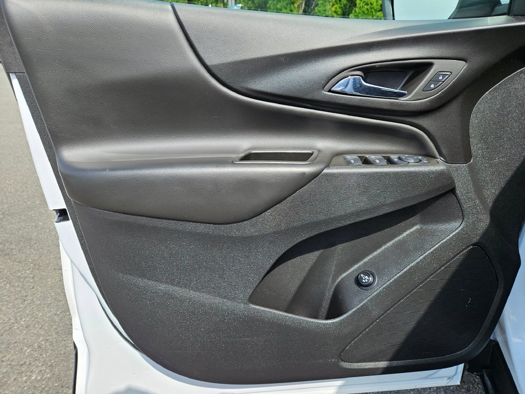 Used 2024 Chevrolet Equinox LT AWD/4WD image 21