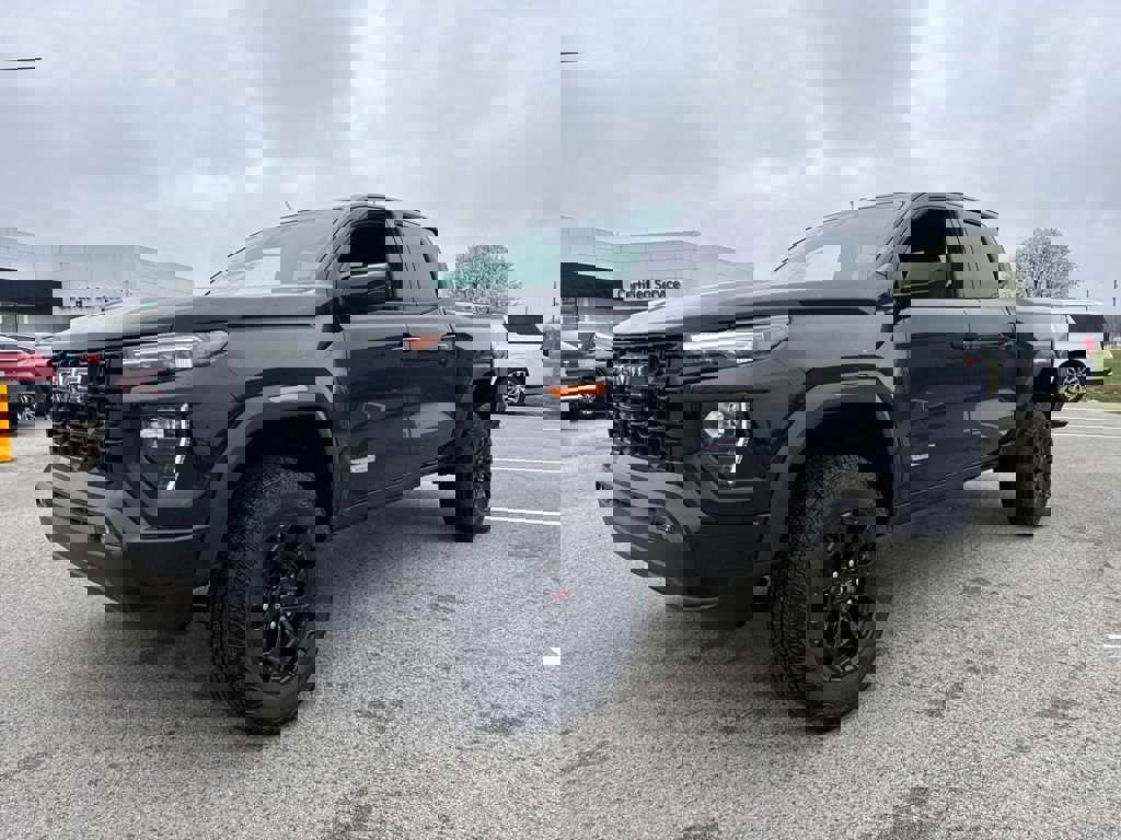 New 2026 GMC Canyon Elevation w/ Convenience Package image 2