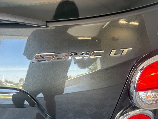 Used 2015 Chevrolet Sonic LT FWD image 18