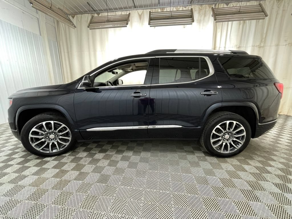 Certified 2022 GMC Acadia Denali w/ Denali Ultimate Package AWD/4WD image 23