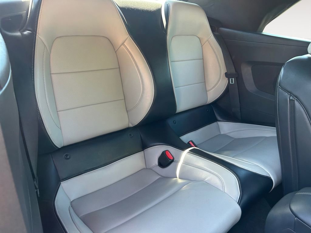 Used 2024 Ford Mustang Premium image 11