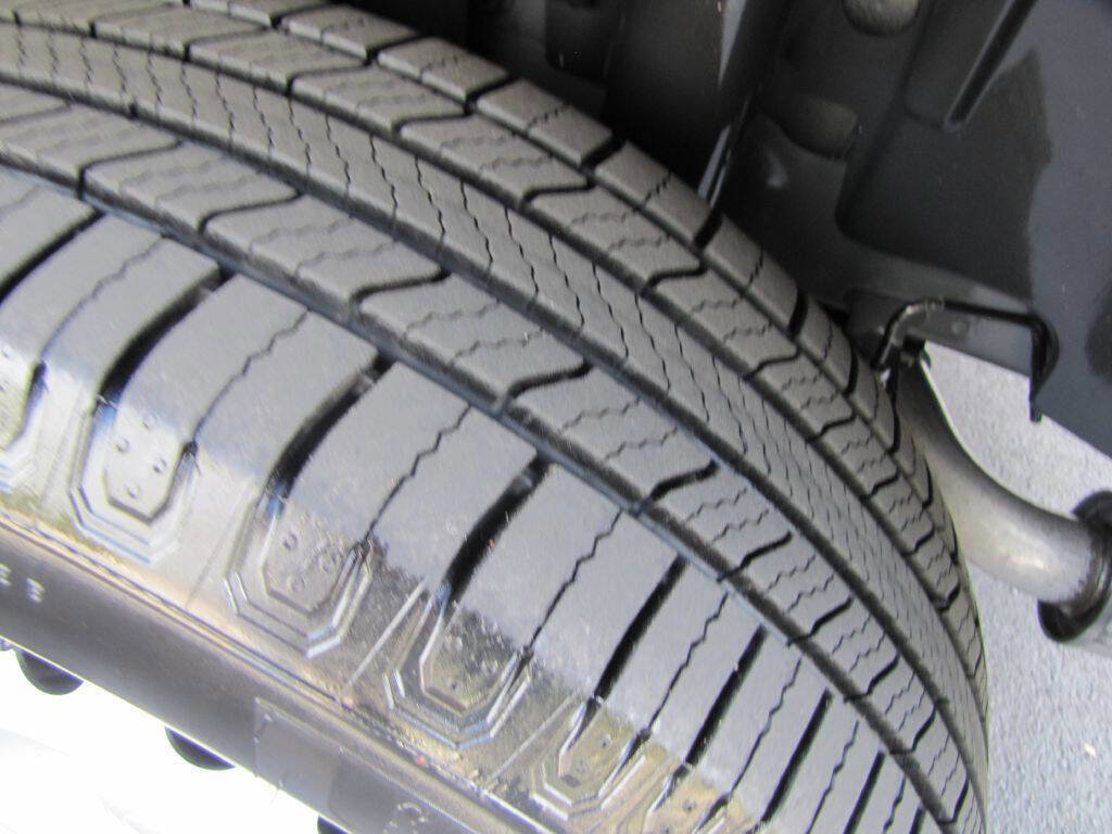 Used 2022 Ford Maverick XL image 33