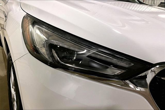 Used 2018 Buick Enclave Essence w/ Trailering Package image 4