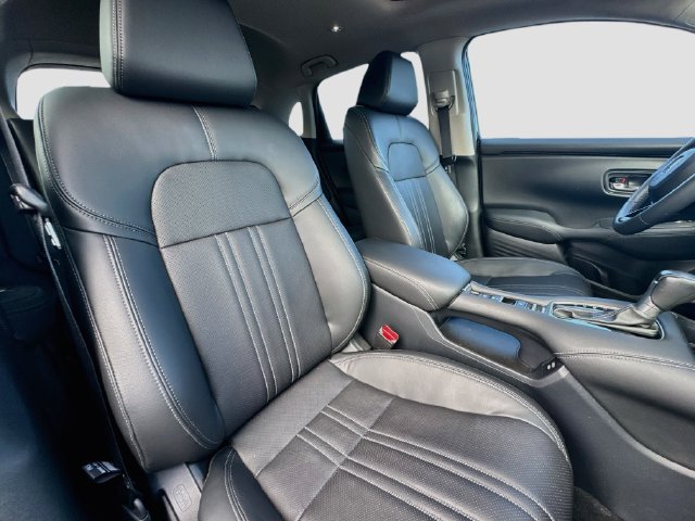 Certified 2024 Honda HR-V EX-L image 32