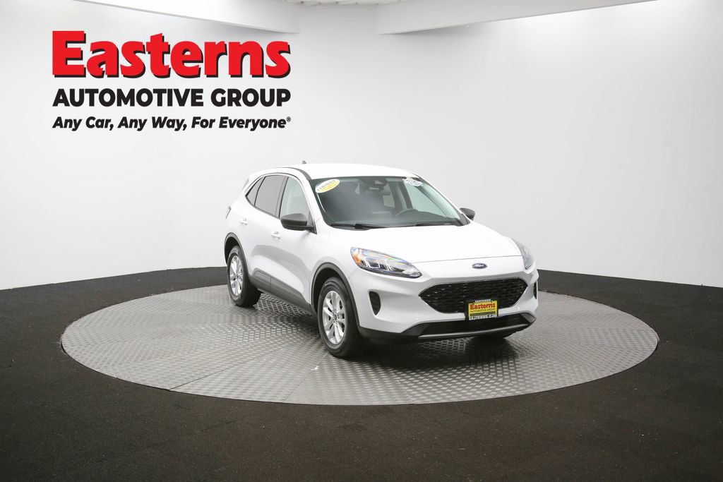 Used 2022 Ford Escape SE image 49