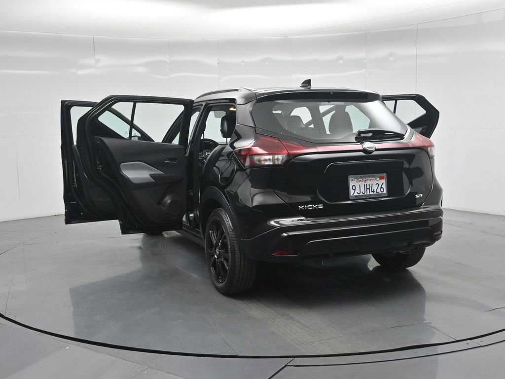 Used 2023 Nissan Kicks SR w/ SR Premium Package image 33