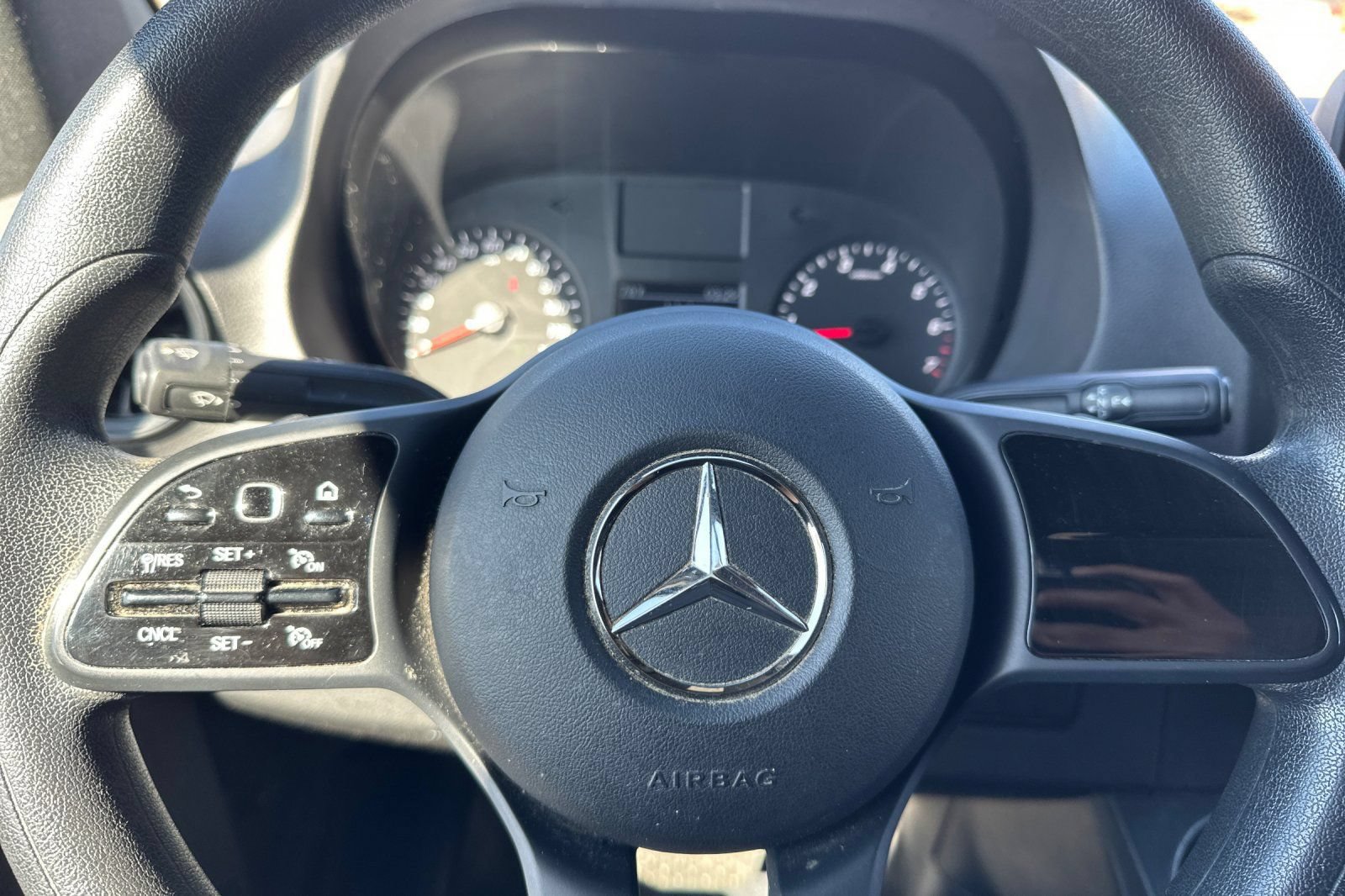 Used 2023 Mercedes-Benz Sprinter 2500 image 23