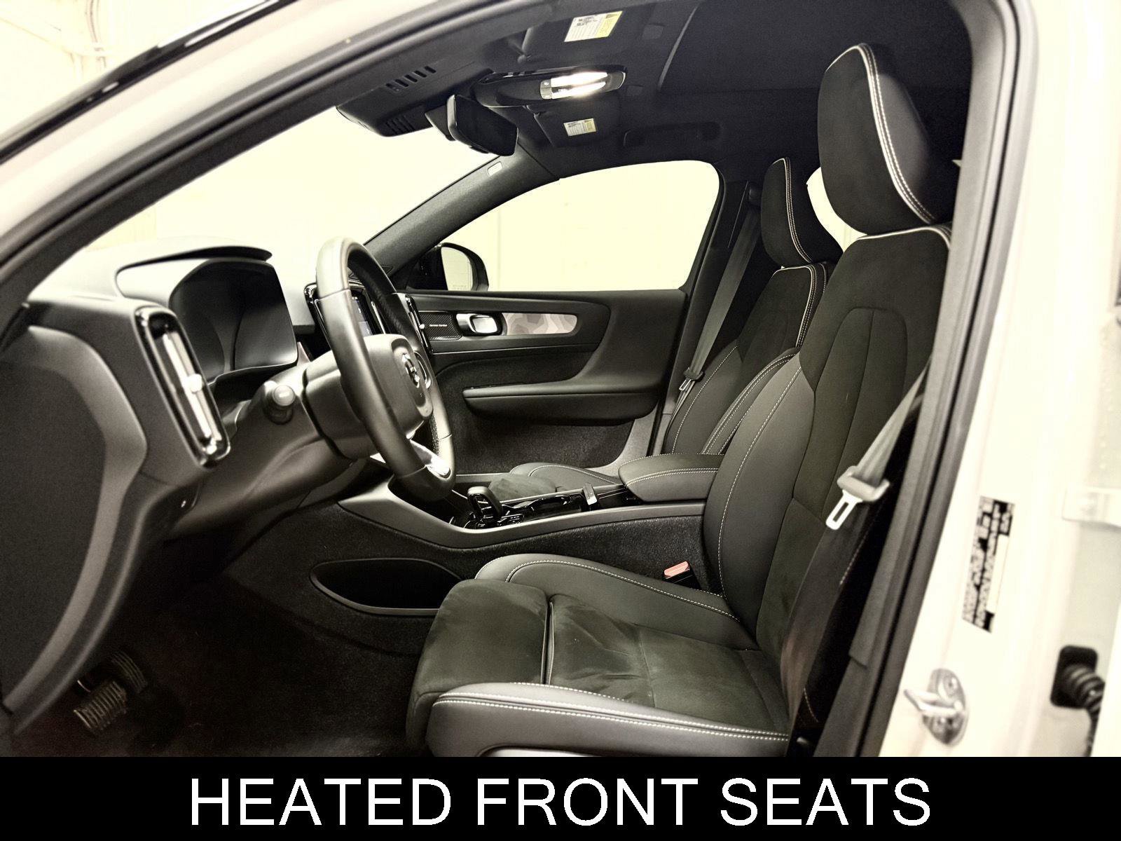 Used 2023 Volvo XC40 Recharge Ultimate w/ Protection Package Premier image 14