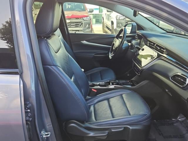 Used 2022 Chevrolet Bolt EUV Premier w/ Sun & Sound Package FWD image 28
