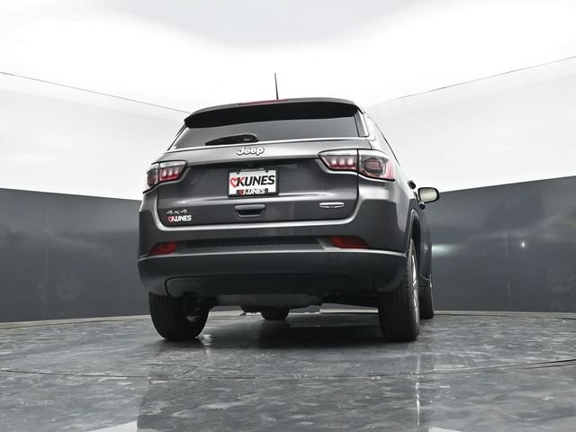 Used 2024 Jeep Compass Latitude AWD/4WD image 44