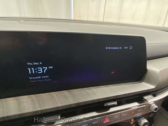 Used 2024 Kia Telluride EX w/ EX Captain's Chair Package image 17