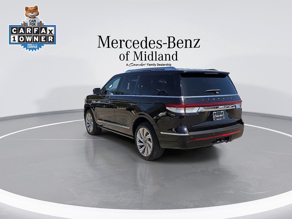 Used 2024 Lincoln Navigator Reserve AWD/4WD image 6