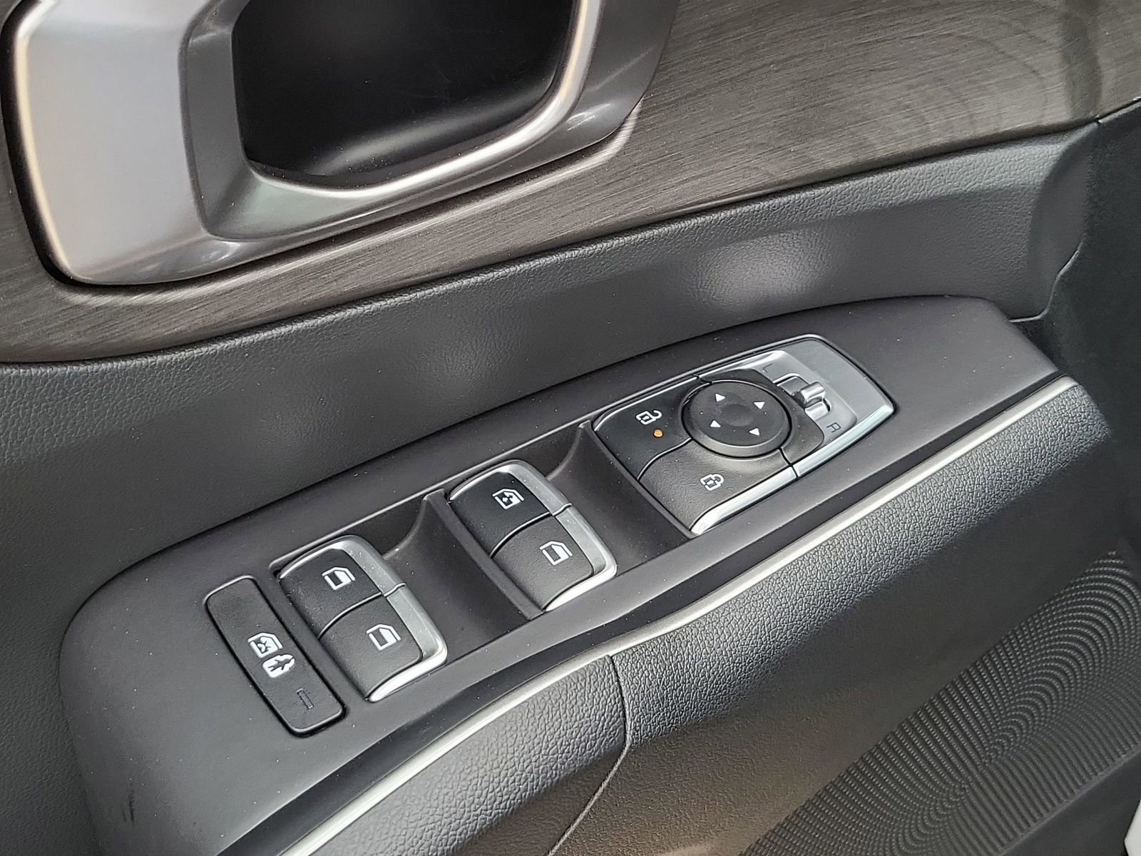 Used 2025 Kia Sorento X-Line EX image 24