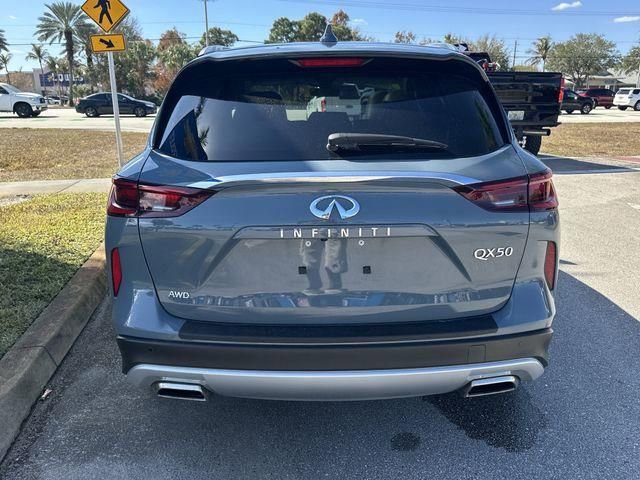 Used 2025 INFINITI QX50 Luxe image 8