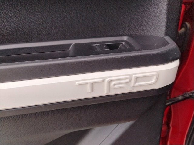 Used 2024 Toyota Tacoma TRD Off-Road image 12