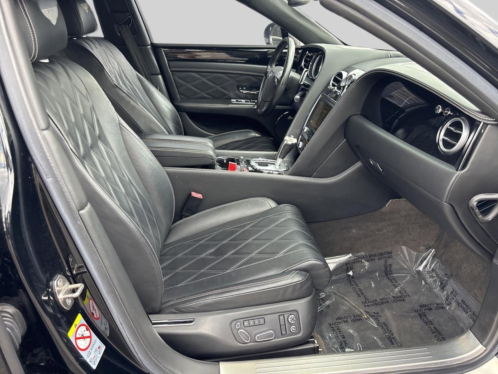 Used 2014 Bentley Flying Spur W12 image 12