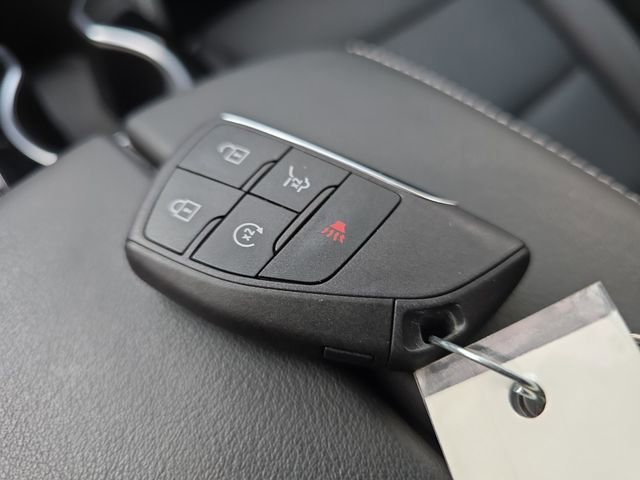 Used 2023 Buick Envision Essence image 28