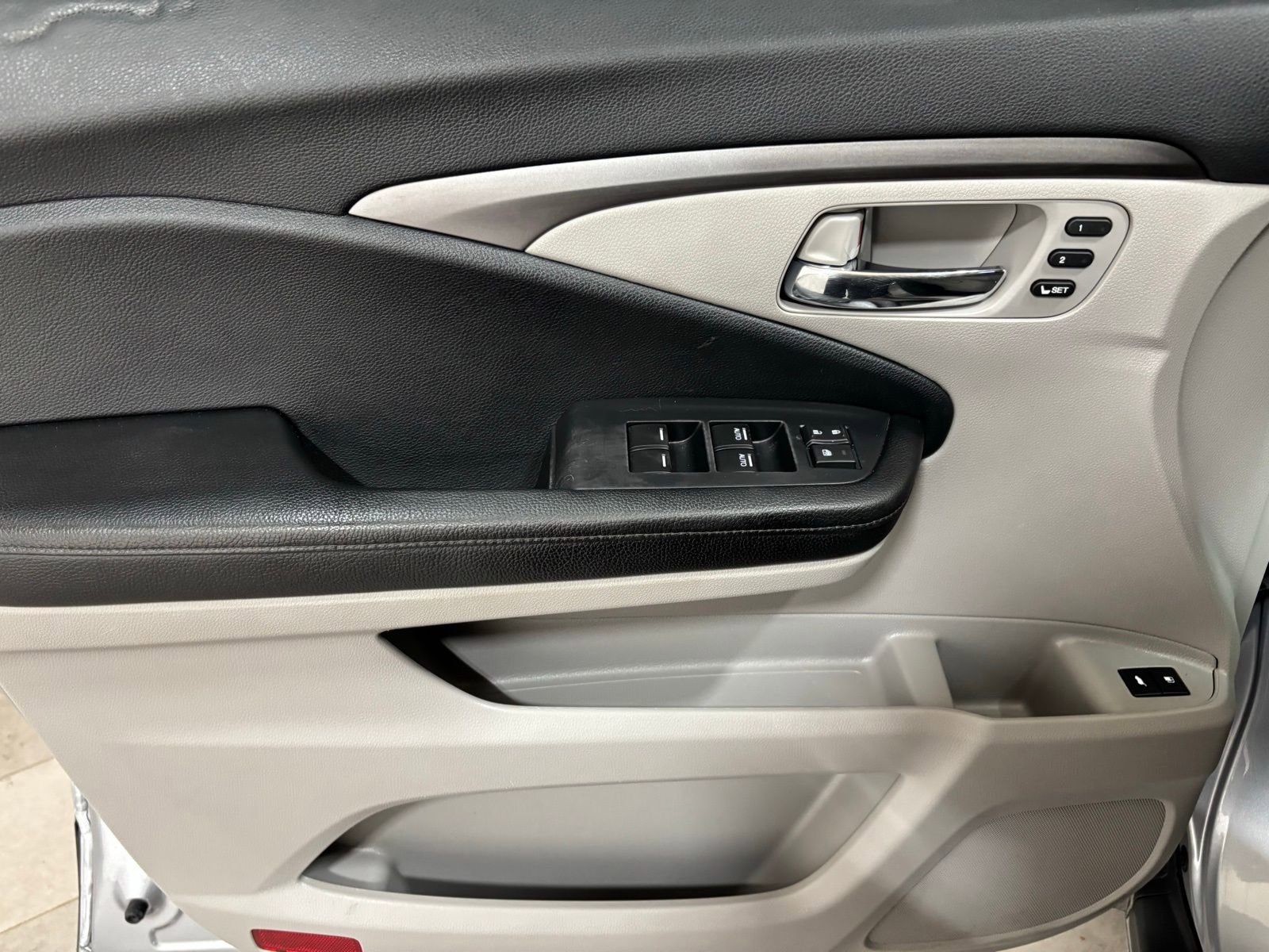 Used 2020 Honda Pilot EX-L image 22