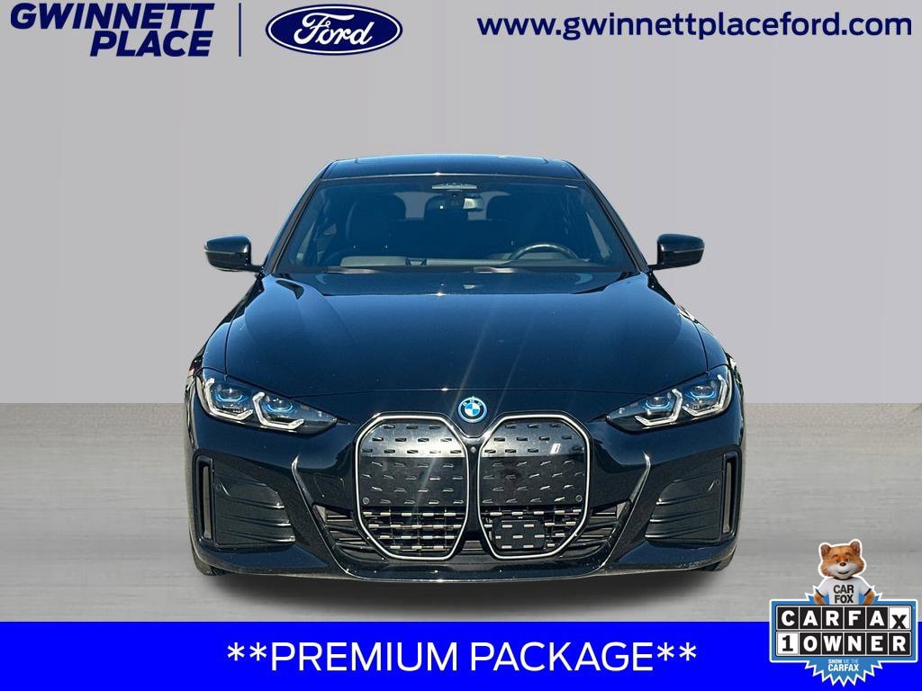 Used 2022 BMW i4 eDrive40 RWD image 2