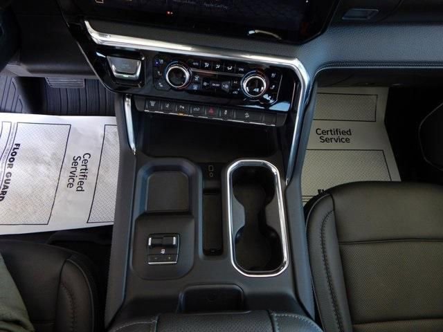 New 2025 GMC Sierra 2500 Denali w/ Denali Reserve Package image 25