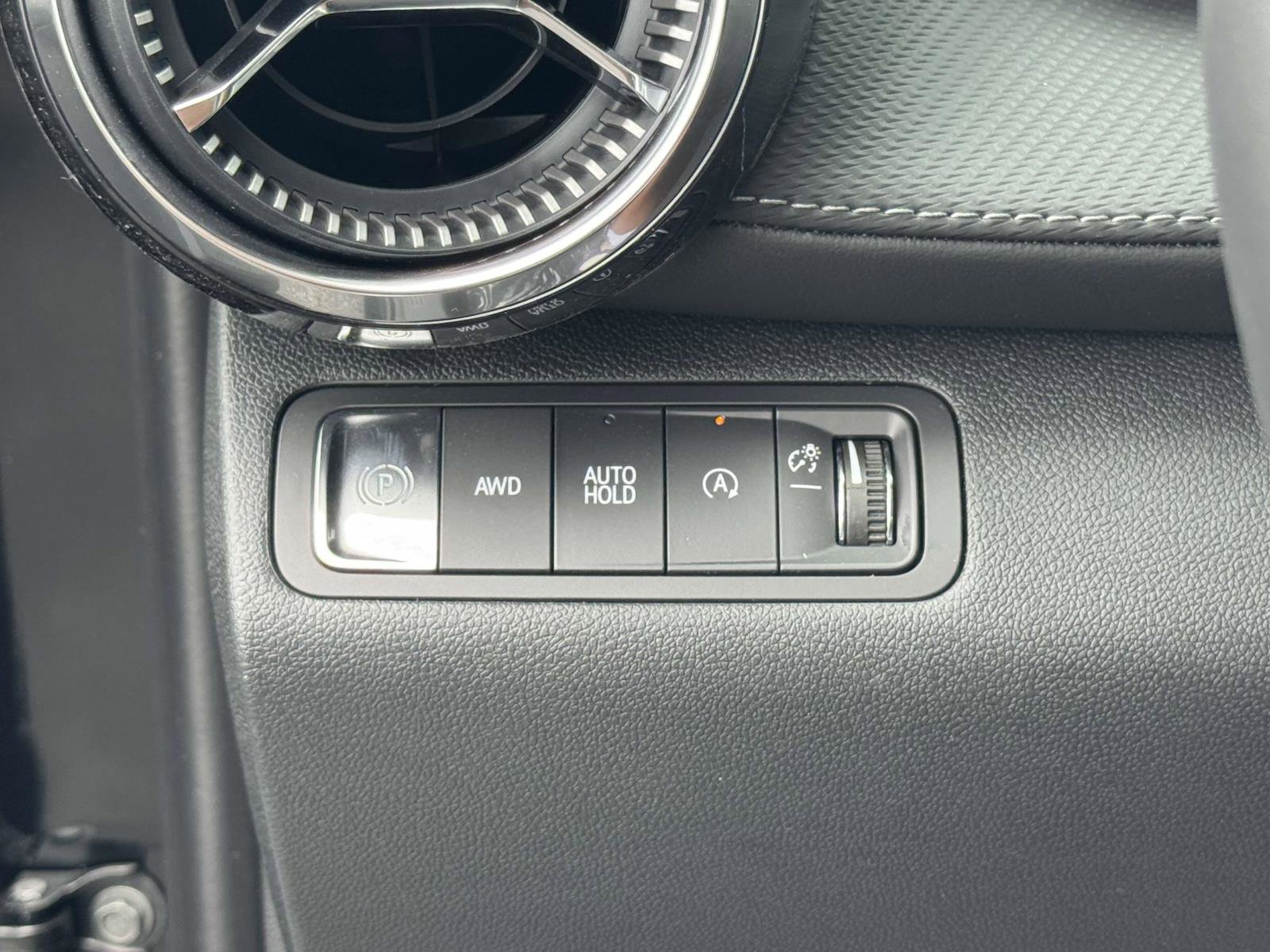 New 2026 Chevrolet Equinox LT w/ Safety and Technology Package image 8