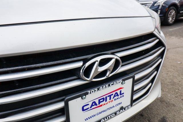 Used 2017 Hyundai Elantra SE FWD image 15