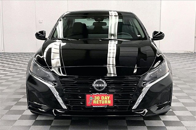 New 2025 Nissan Altima 2.5 SV image 16