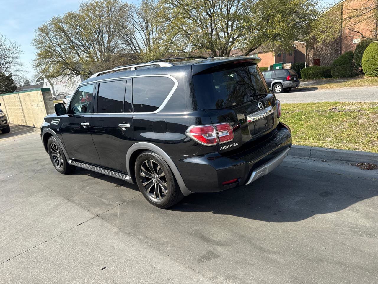 Used 2017 Nissan Armada Platinum w/ Captain Seat Package image 3