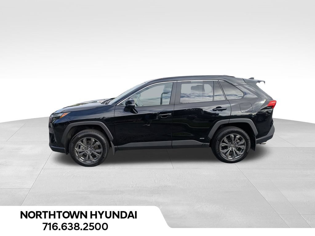 Used 2025 Toyota RAV4 XLE Premium w/ Weather Package AWD/4WD image 2