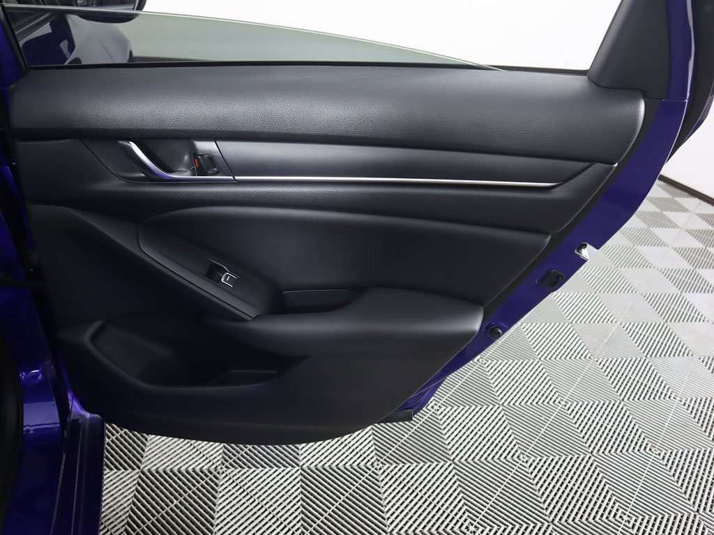 Used 2022 Honda Accord Sport image 22