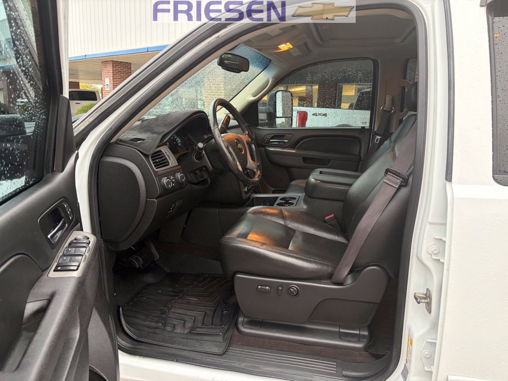 Used 2013 Chevrolet Silverado 3500 LTZ w/ LTZ Plus Package AWD/4WD image 11
