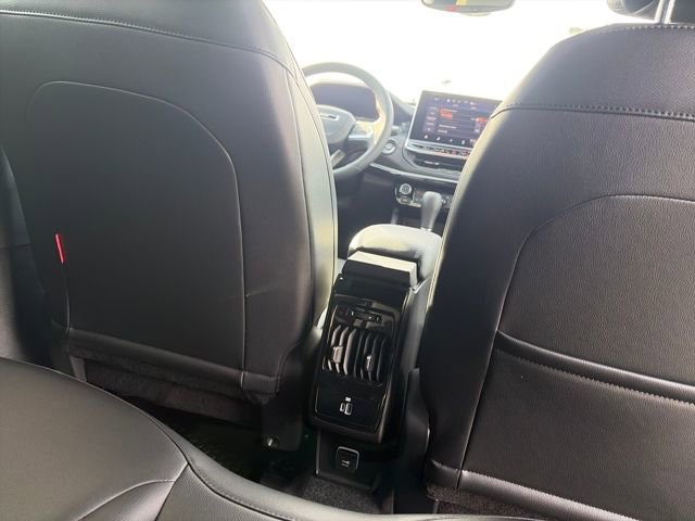 New 2026 Jeep Compass Trailhawk image 34