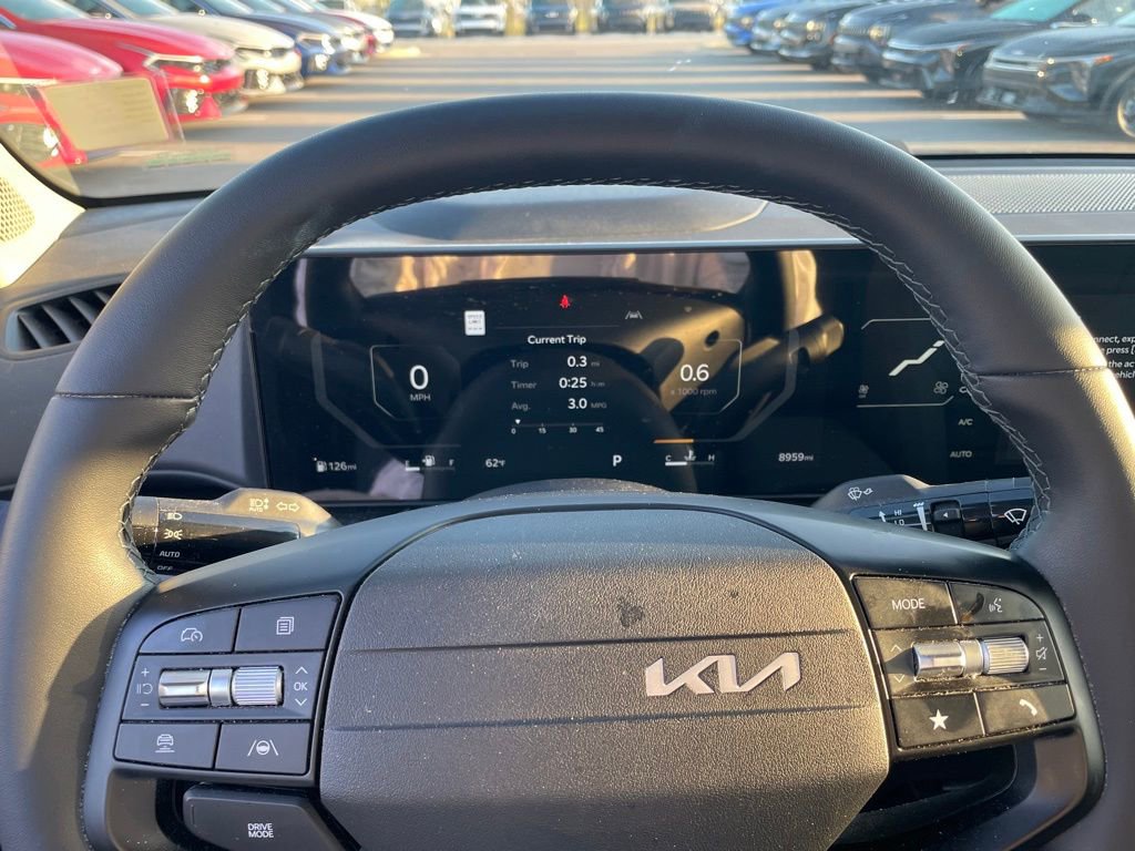 Certified 2025 Kia K4 EX image 12