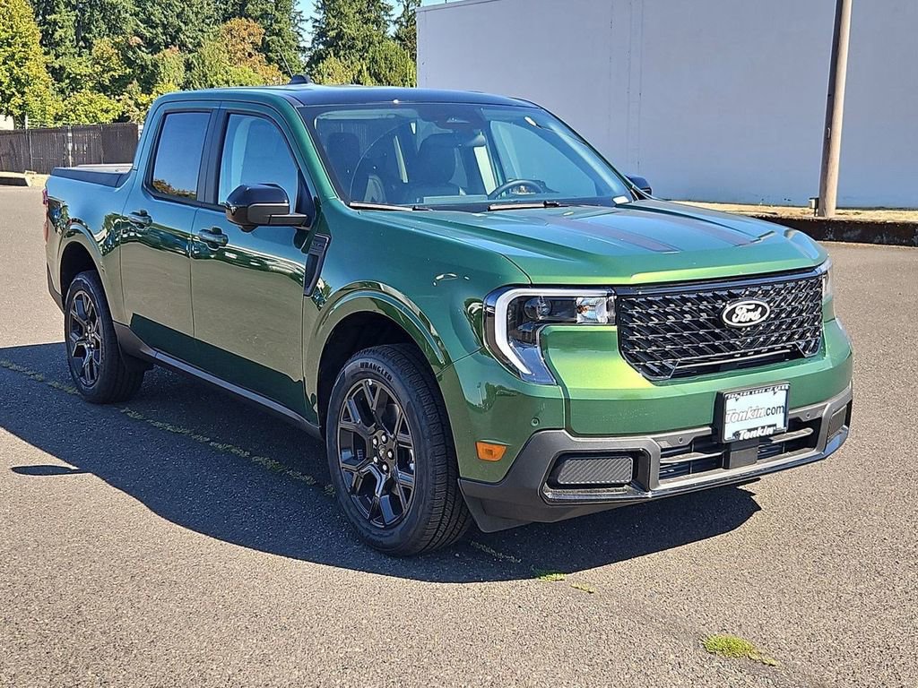 New 2025 Ford Maverick Lariat w/ Black Appearance Package image 7
