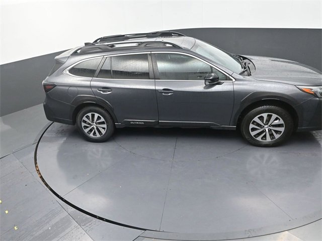 Used 2024 Subaru Outback Premium image 26