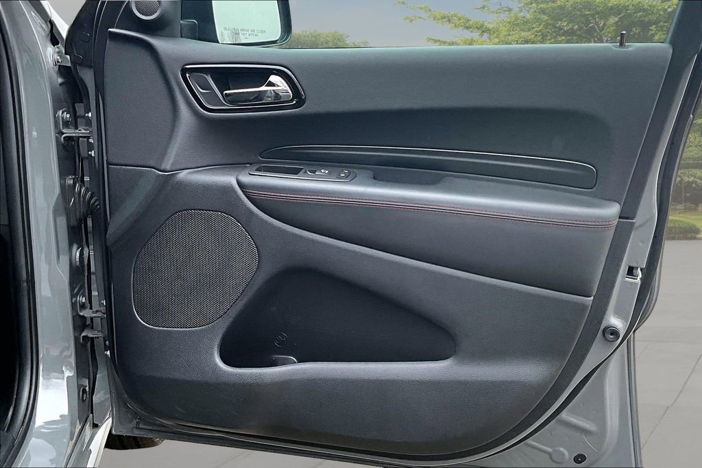 Used 2023 Dodge Durango GT image 23