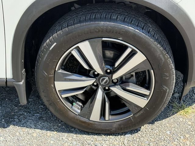 Used 2023 Nissan Rogue SL AWD/4WD image 7