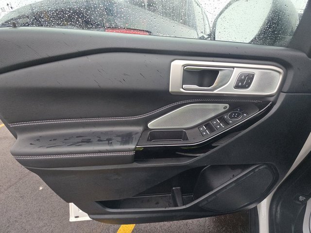 Used 2024 Ford Explorer ST w/ Equipment Group 401A image 8