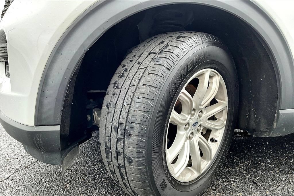 Used 2021 Ford Explorer 2WD w/ Class III Trailer Tow Package image 35