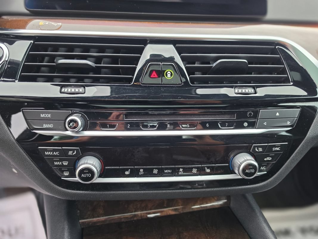 Used 2019 BMW 540i xDrive w/ Premium Package AWD/4WD image 21