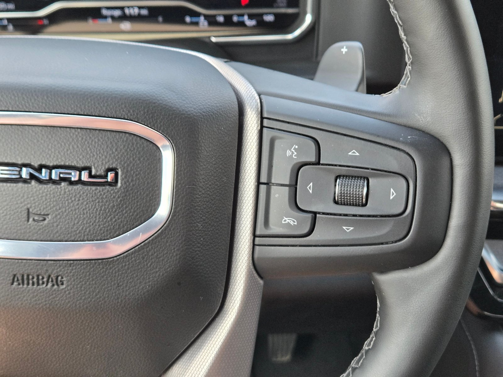 Used 2025 GMC Sierra 1500 Denali w/ Denali Reserve Package AWD/4WD image 24