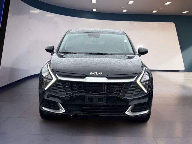Certified 2023 Kia Sportage LX AWD/4WD image 8