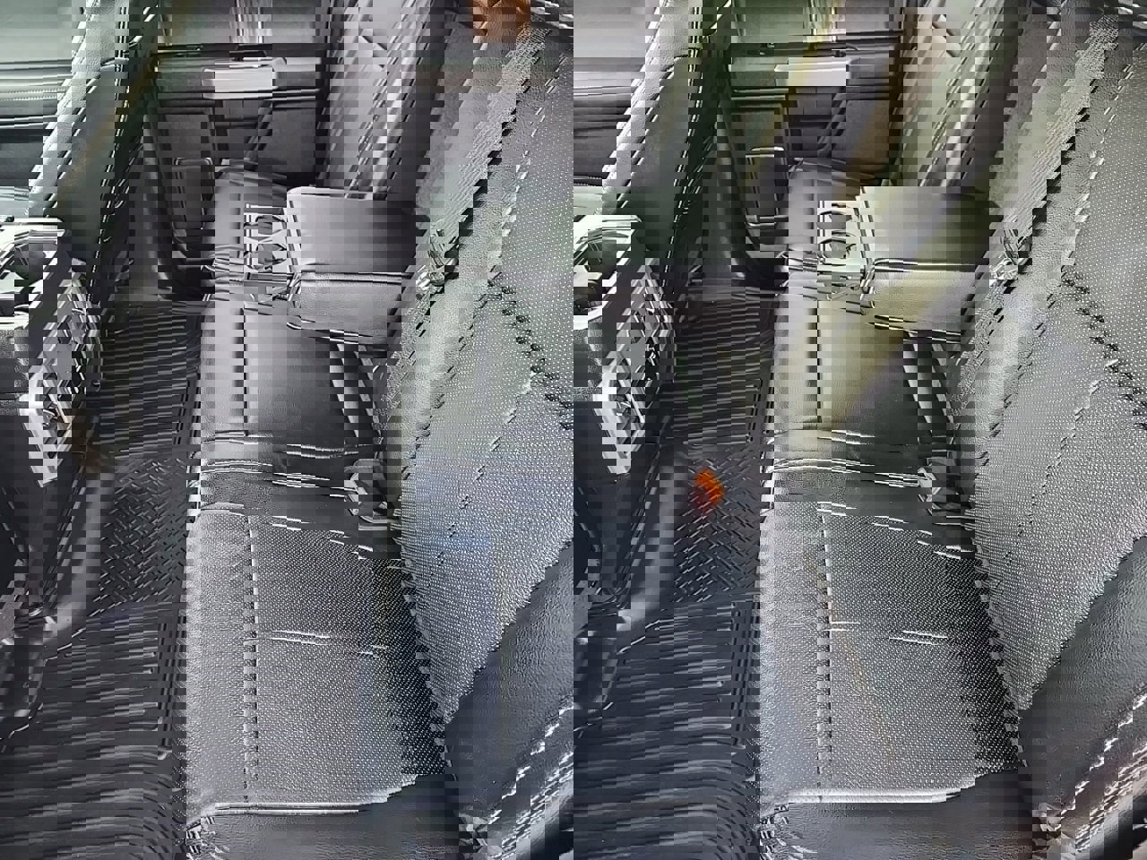 Used 2018 Ford F150 Lariat w/ Equipment Group 501A Mid image 31