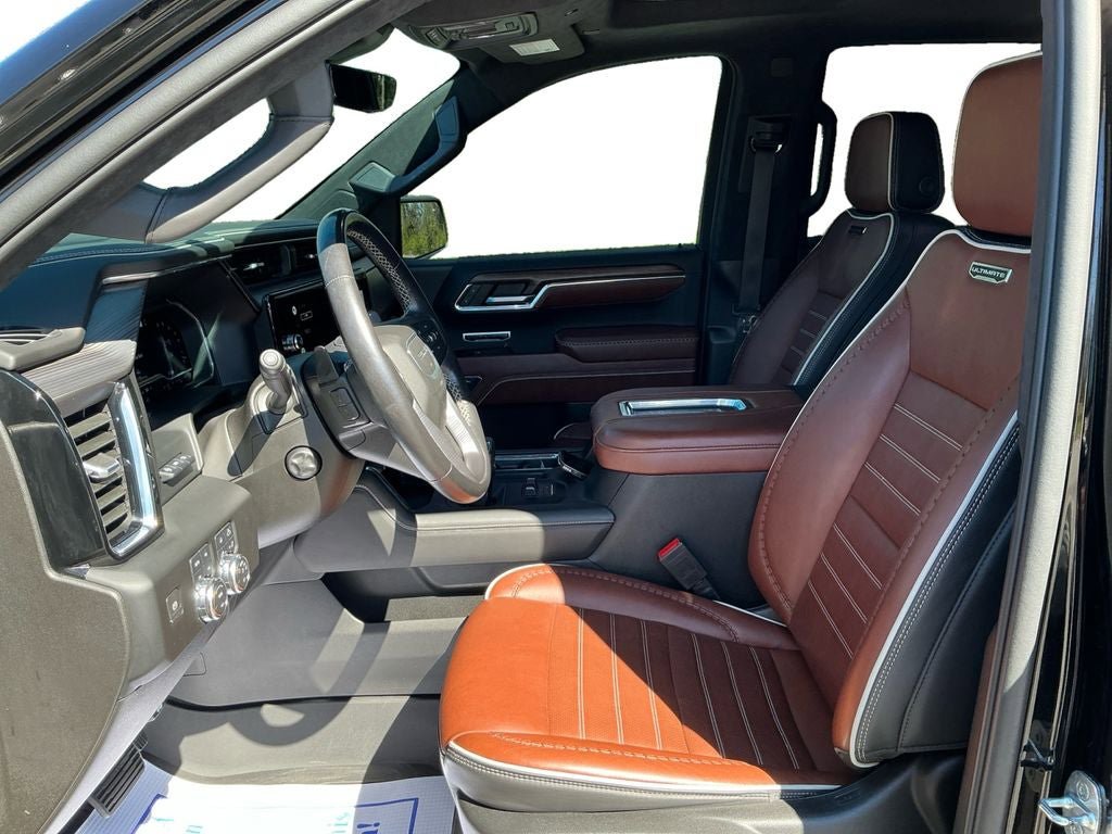 Used 2022 GMC Sierra 1500 Denali Ultimate AWD/4WD image 9