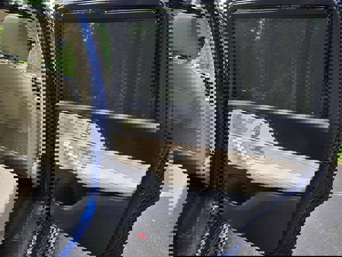 Used 2022 Mercedes-Benz GLS 450 4MATIC image 31